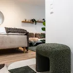 Nordic - Brand New - Floor - Downtown - Fast Wifi *
