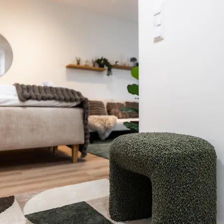 Nordic - Brand New - Floor - Downtown *