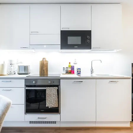 Nordic - Brand New - Floor - Downtown Apartment *