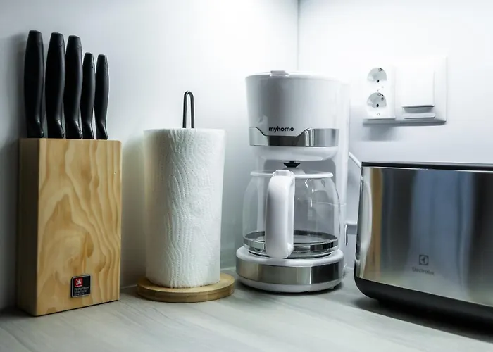 Nordic - Brand New - Floor - Downtown - Fast Wifi 罗瓦涅米